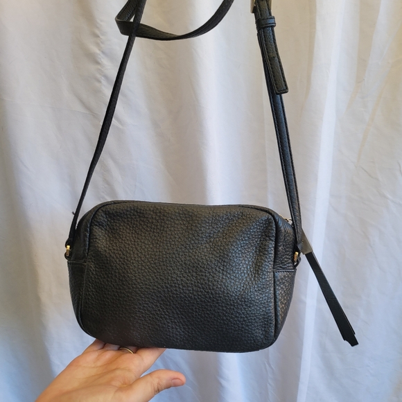 Kate Spade mini crossbody - Picture 3 of 3